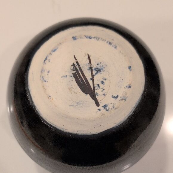 Studio Art Pottery Hand Thrown Mottled Glaze Ceramic Vase Artist signed - Picture 5 of 9